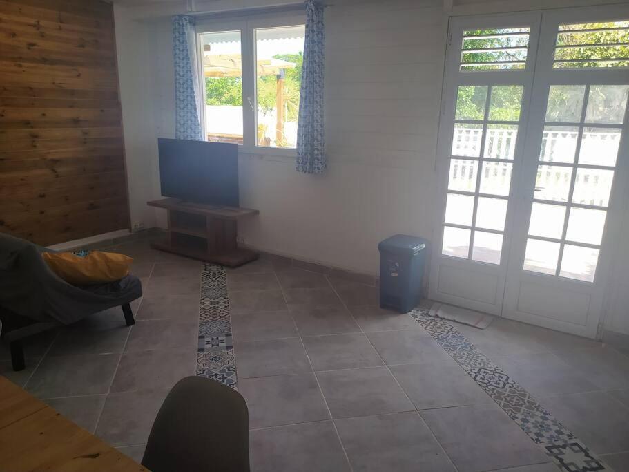 Bungablue A 8 Mn De Ste Anne * Sainte-Anne (Grande-Terre)